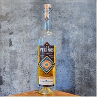 Los Vecinos Espadin Mezcal 700ml